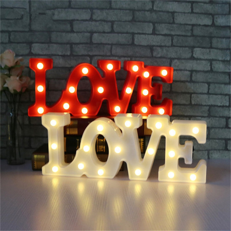 Декорація слово LOVE з підсвіткою LED